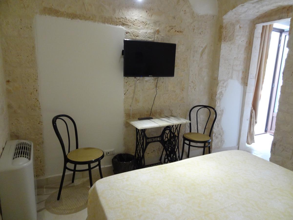 Bed and Breakfast L'Antico Casolare Кастеллана-Гротте Екстер'єр фото