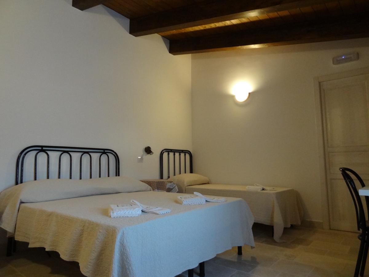 Bed and Breakfast L'Antico Casolare Кастеллана-Гротте Екстер'єр фото