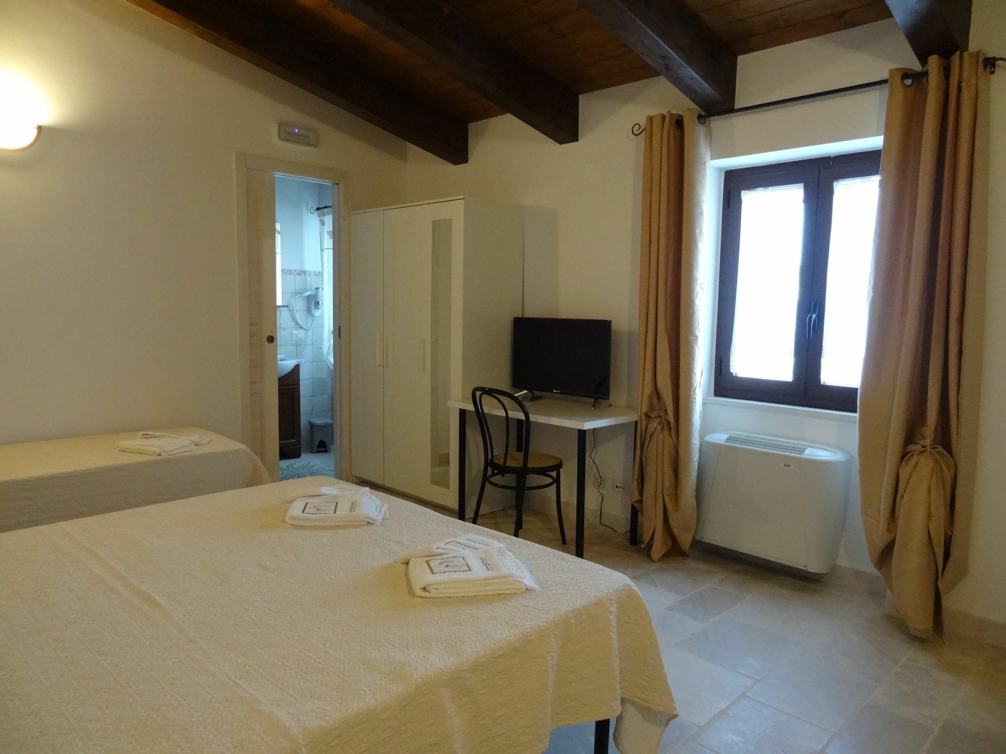 Bed and Breakfast L'Antico Casolare Кастеллана-Гротте Екстер'єр фото